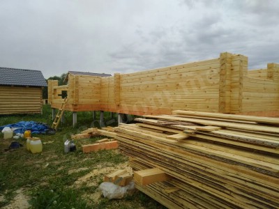 Строительство домов под усадку в Чайковском