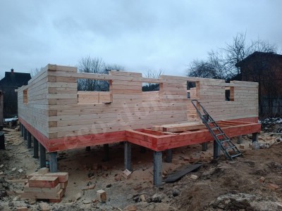 Строительство домов под усадку в Энгельсе