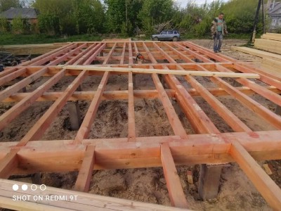 Строительство домов под усадку в Пскове